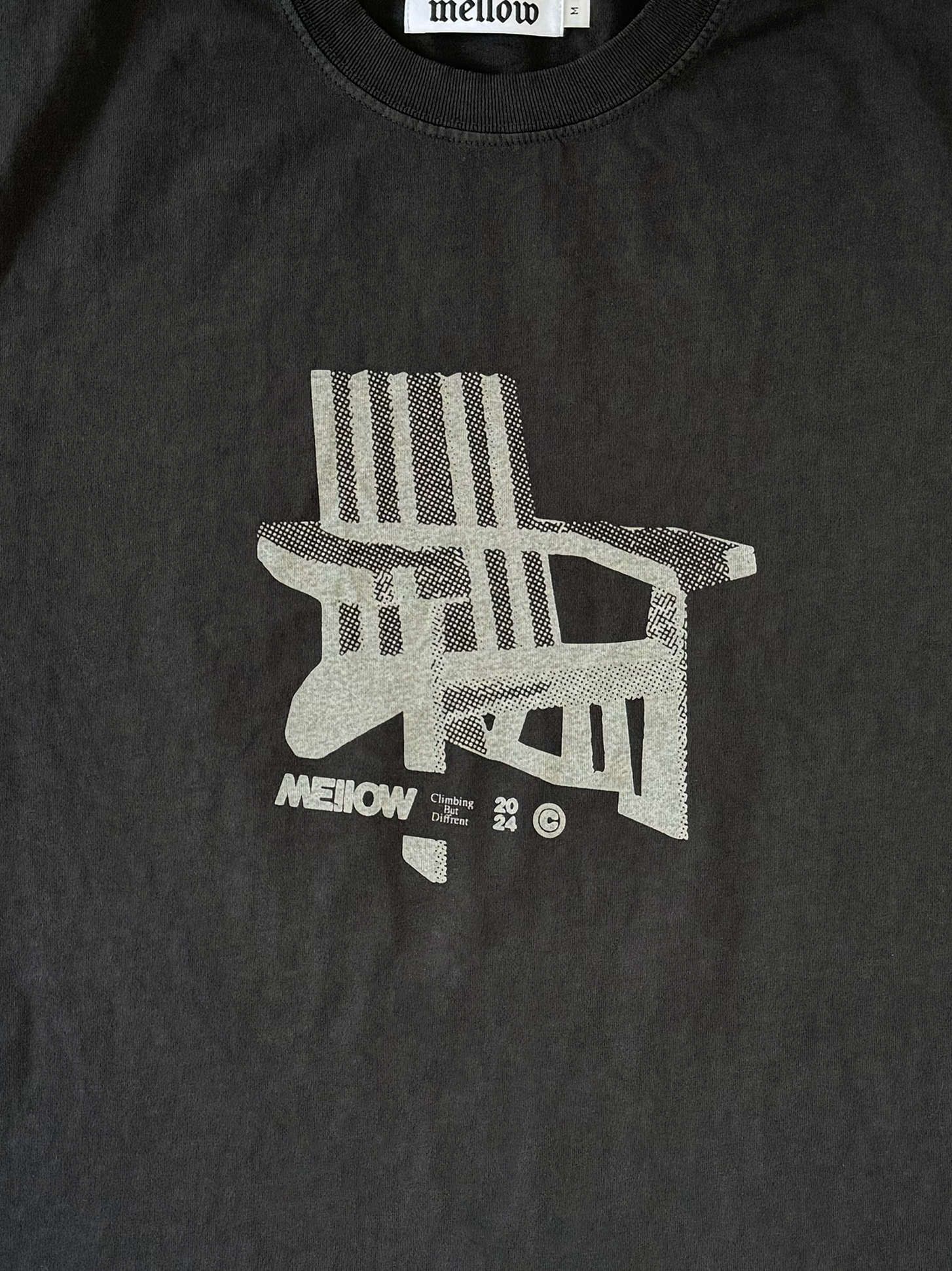 MELLOW CHAIR SS T-SHIRT BLACK