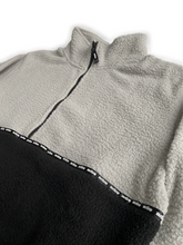 Load image into Gallery viewer, Mellow Logo Half Zip Fleece - Cement / Black
